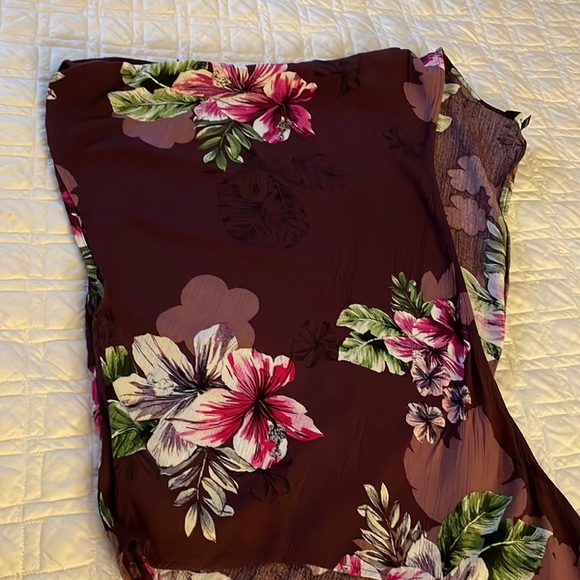 Hawaiian Floral Kimono Medium - Picture 11 of 11